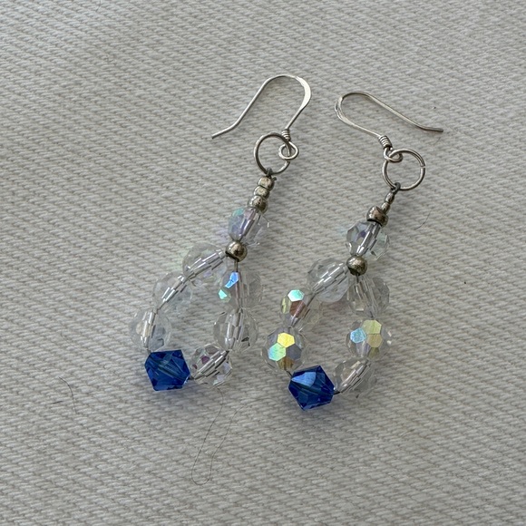 Elegant Silver and Blue Color Earrings - Picture 1 of 2